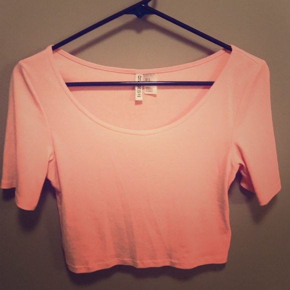 Quarter sleeve crop top - Picture 1 of 2